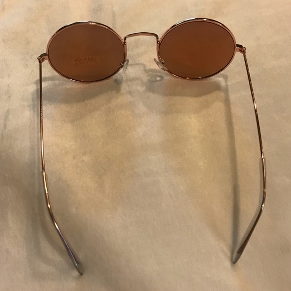 70s Style Round Circle Sunglasses - Picture 6 of 8